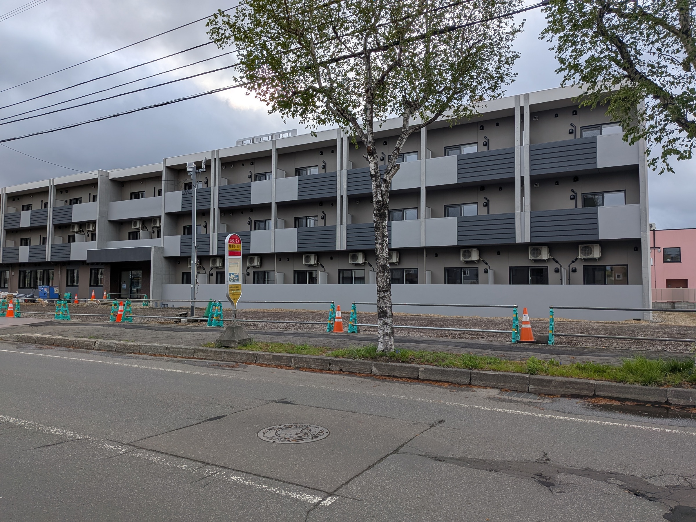 ココファン札幌ドーム前